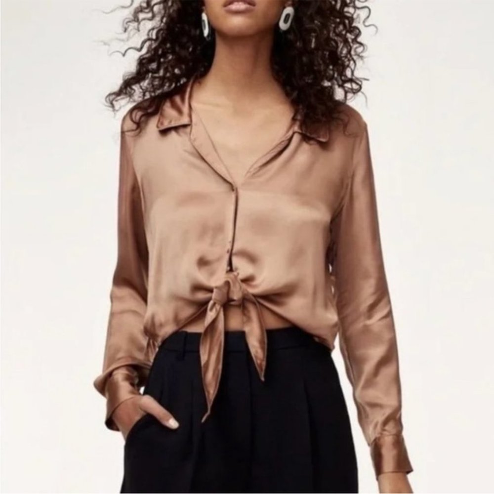 Aritzia Wilfred Peaufiner Blouse button down front tie satin blouse size small